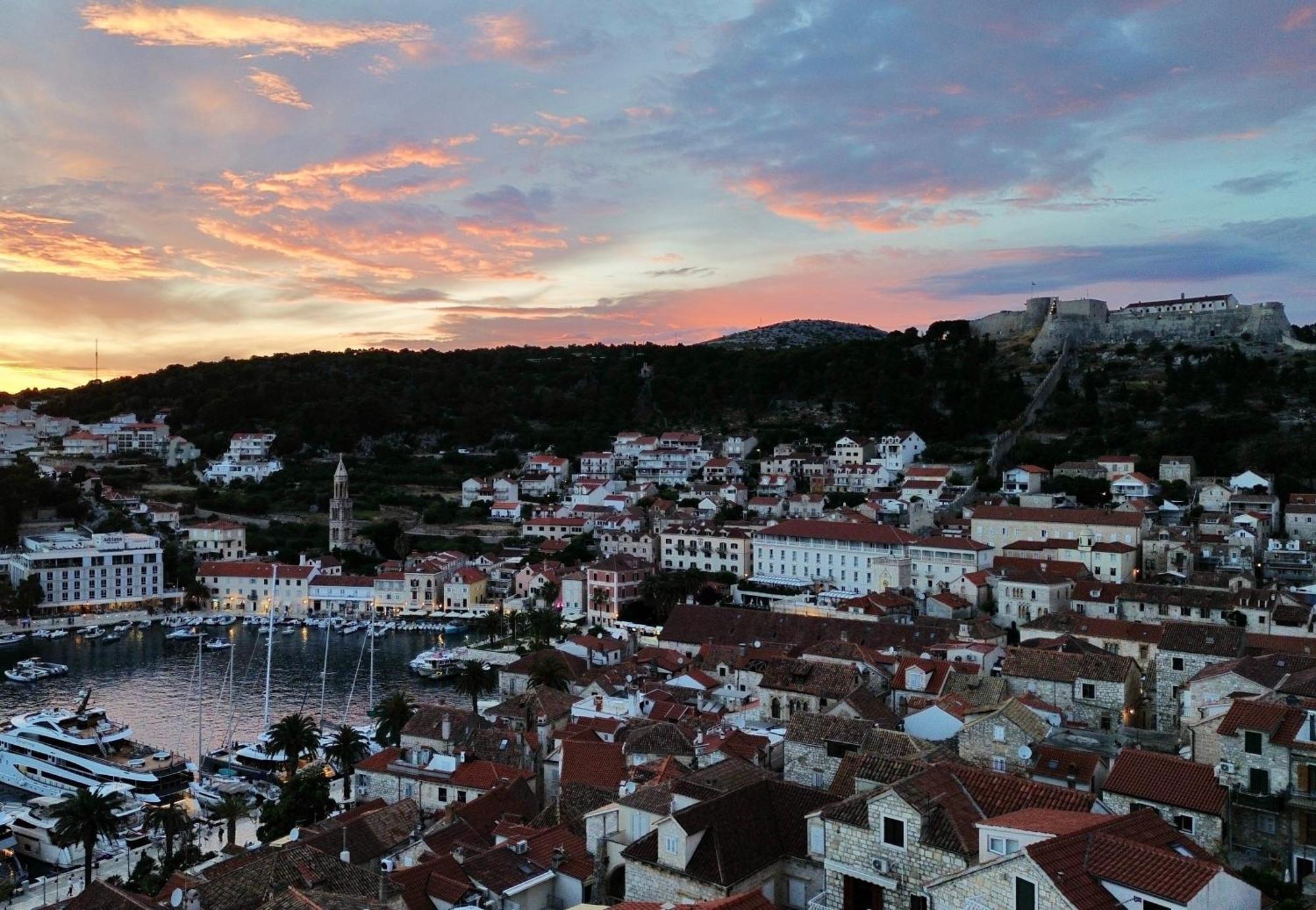 חוואר Forr Apartments - Hvar, Croatia מראה חיצוני תמונה